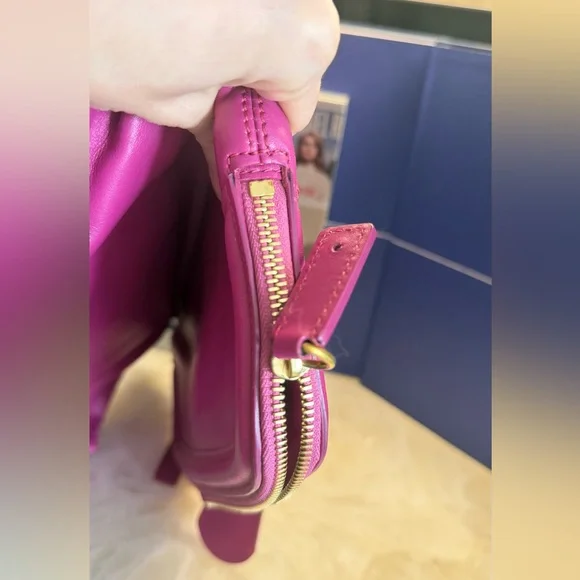 Alexander McQueen Skull Padlock Fold Over Clutch Fucshia